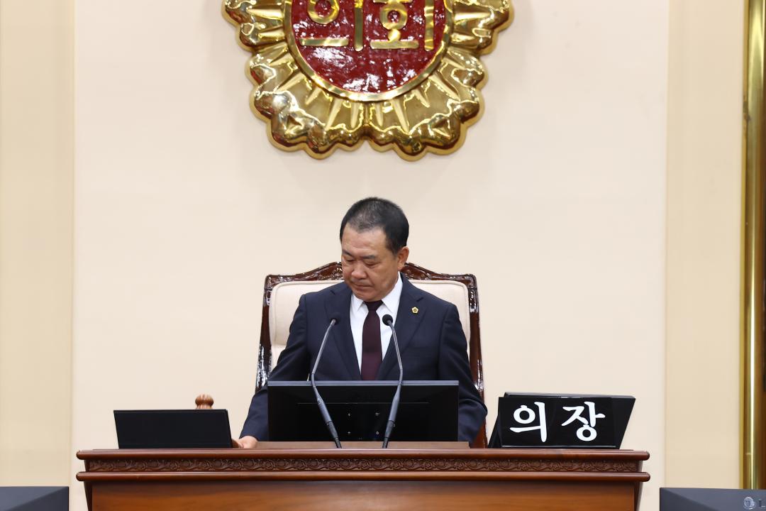 '제345회 제1차 본회의' 게시글의 사진(15) '2026-04-27 제345회 제1차 본회의 (15).jpg'