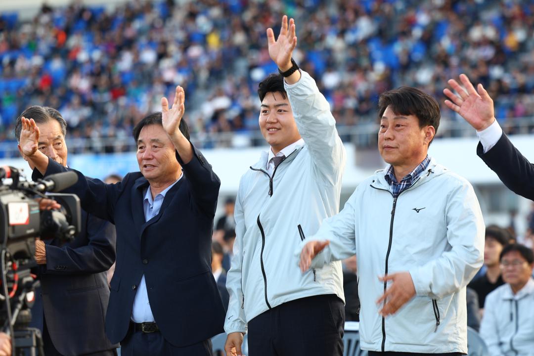 '제61회 강원특별자치도민체육대회 리셉션 및 개막식' 게시글의 사진(38) '2026-06-12 제61회 강원특별자치도민체육대회 리셉션 및 개막식 (38).jpg'