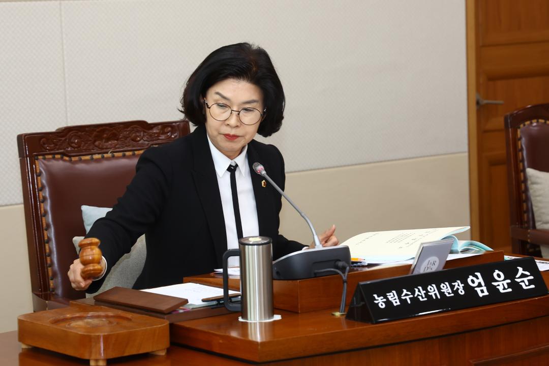 '제345회 제1차 농림수산위원회' 게시글의 사진(10) '2026-04-27 제345회 제1차 농림수산위원회 (10).jpg'
