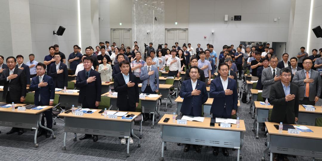 '강원형 바이오헬스 클러스터 구축 발전전략 모색 심포지엄' 게시글의 사진(6) '2024-07-25 강원형 바이오헬스 클러스터 구축 발전전략 모색 심포지엄 (5).jpg'