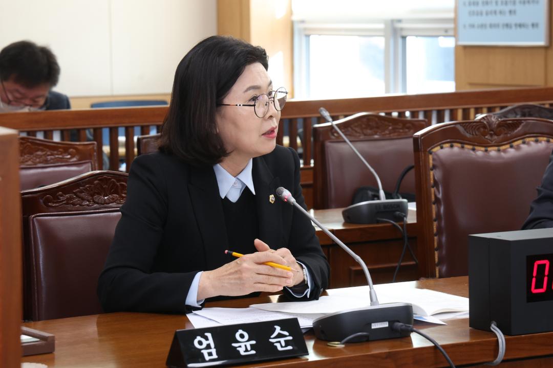 '제334회 제2차 농림수산위원회' 게시글의 사진(3) '2025-02-06 제334회 제2차 농림수산위원회 (3).jpg'