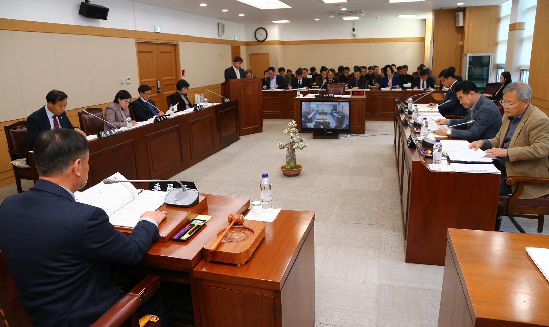 '2019년도 농림수산위원회 행정사무감사(녹색국)' 게시글의 사진(17) '2019-11-14 2019년도 농림수산위원회 행정사무감사(녹색국) (17).jpg'