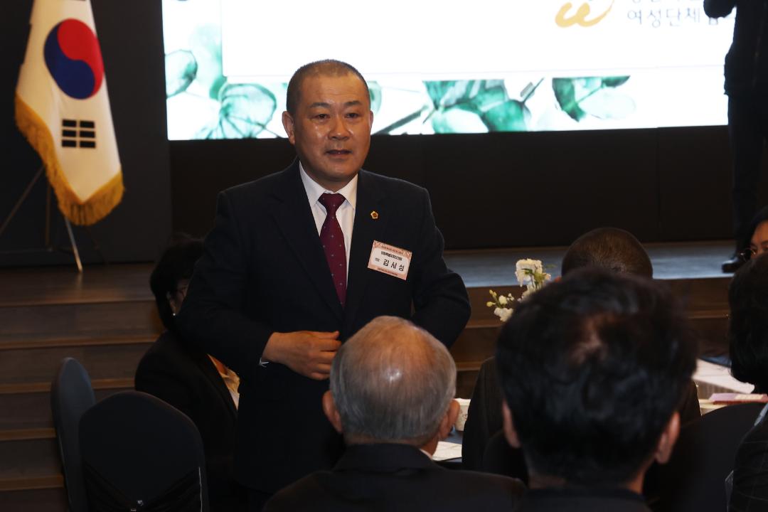 '강원특별자치도여성단체협의회 회장이취임식' 게시글의 사진(15) '2026-02-23 강원특별자치도여성단체협의회 회장이취임식 (15).jpg'