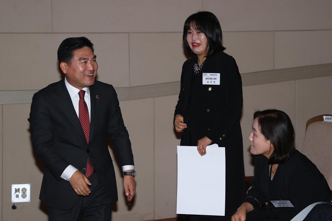 '도지사와 함께하는 강원 도정보고회' 게시글의 사진(7) '2026-02-28 도지사와 함께하는 강원 도정보고회 (7).jpg'