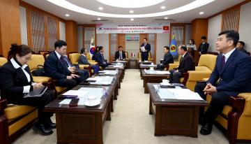 베트남 디엔비엔성 대표단 강원특별자치도의회 내방