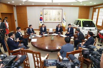 고등학교 학교급식 확대 간담회