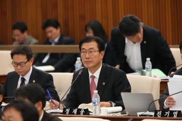 2015-12-03 제2차 예산결산특별위원회