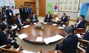 4개기관 상생협력 고등학교 전학년 학교급식 전면시행 대책회의