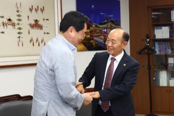 강원툭별자치도의회 방문(문막농협조합장 및 원주지부장 )