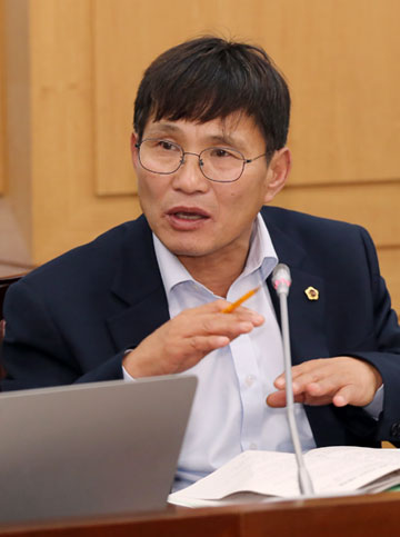 강원도의회 의원 박인균