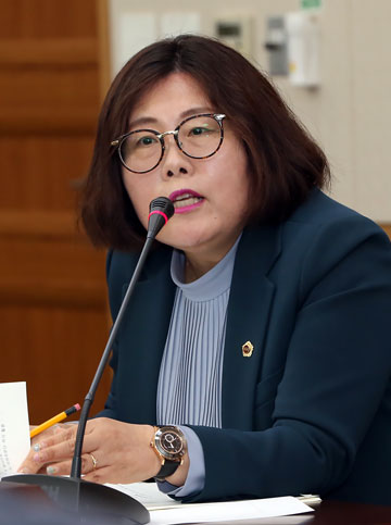 강원도의회 의원 심영미